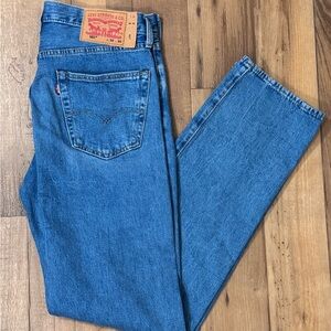 Levi's Blue Straight Jeans Classic Style